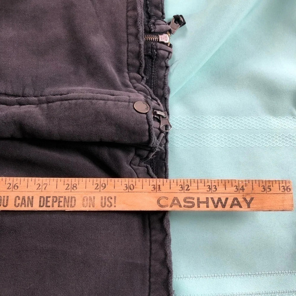 BENCH Distressed Zippered Long  Sweater - Picture 11 of 13